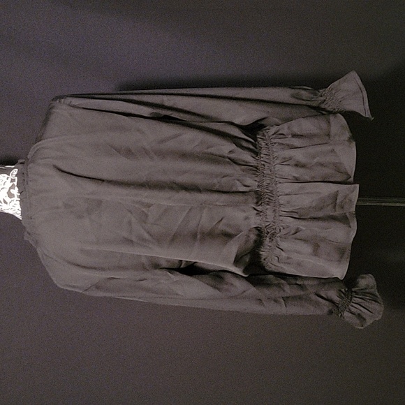 NWT L Marc New York Black Blouse with Ruffles - Picture 4 of 4